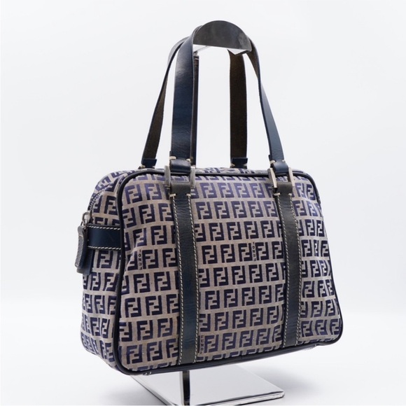 ❌SOLD❌Fendi Zucca small Boston bag - Picture 3 of 14